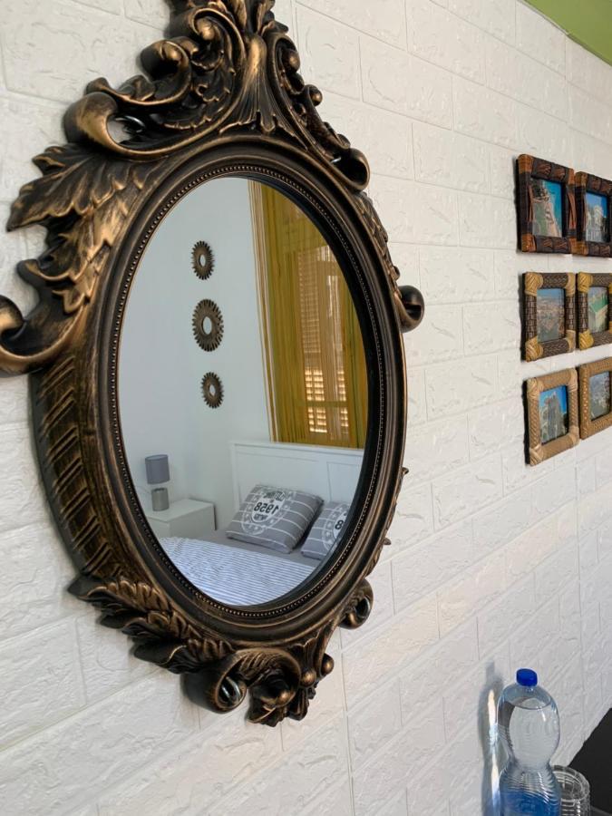 Guesthouse Comfy - Separate Rooms In The Apartment For A Relaxing Holiday Haifa Eksteriør bilde