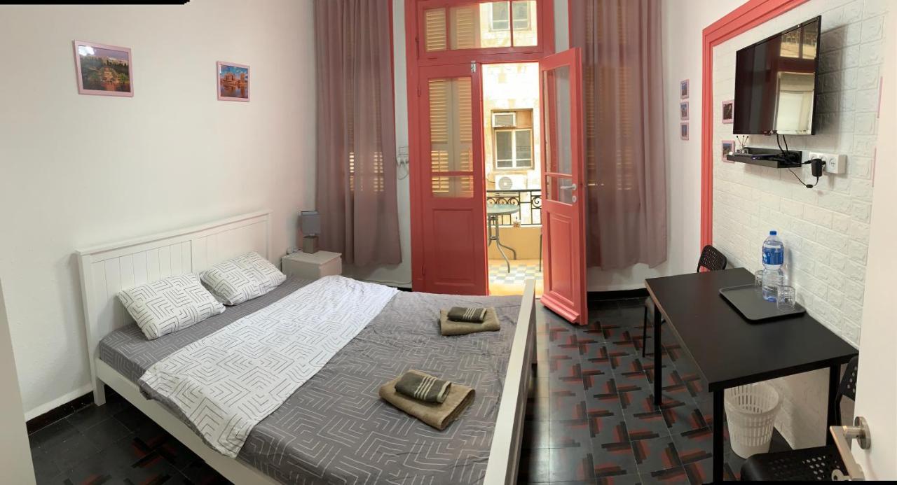 Guesthouse Comfy - Separate Rooms In The Apartment For A Relaxing Holiday Haifa Eksteriør bilde