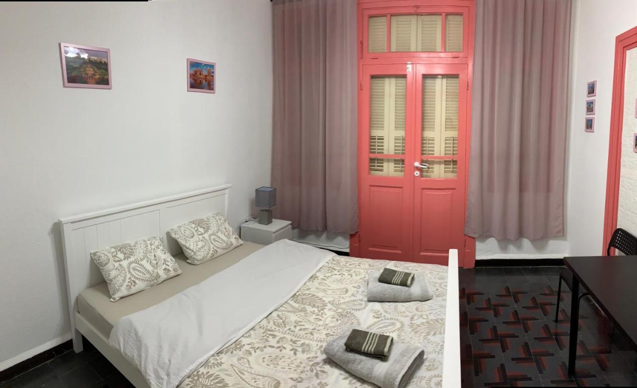 Guesthouse Comfy - Separate Rooms In The Apartment For A Relaxing Holiday Haifa Eksteriør bilde