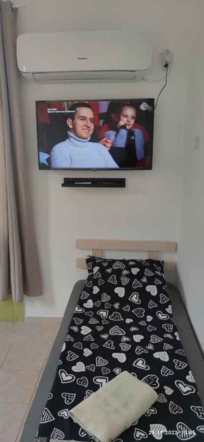 Guesthouse Comfy - Separate Rooms In The Apartment For A Relaxing Holiday Haifa Eksteriør bilde