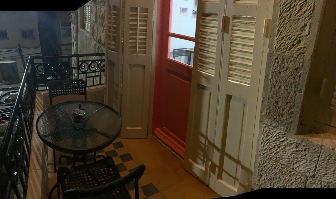 Guesthouse Comfy - Separate Rooms In The Apartment For A Relaxing Holiday Haifa Eksteriør bilde