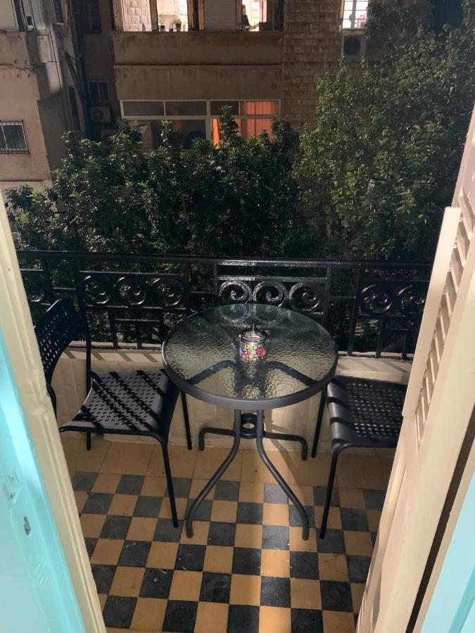 Guesthouse Comfy - Separate Rooms In The Apartment For A Relaxing Holiday Haifa Eksteriør bilde