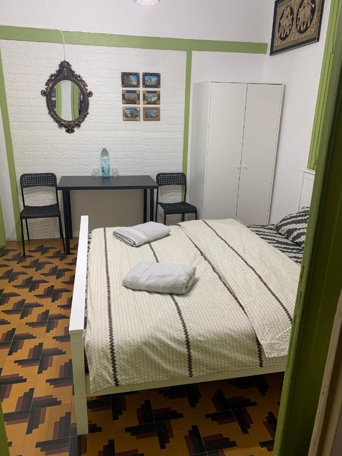 Guesthouse Comfy - Separate Rooms In The Apartment For A Relaxing Holiday Haifa Eksteriør bilde